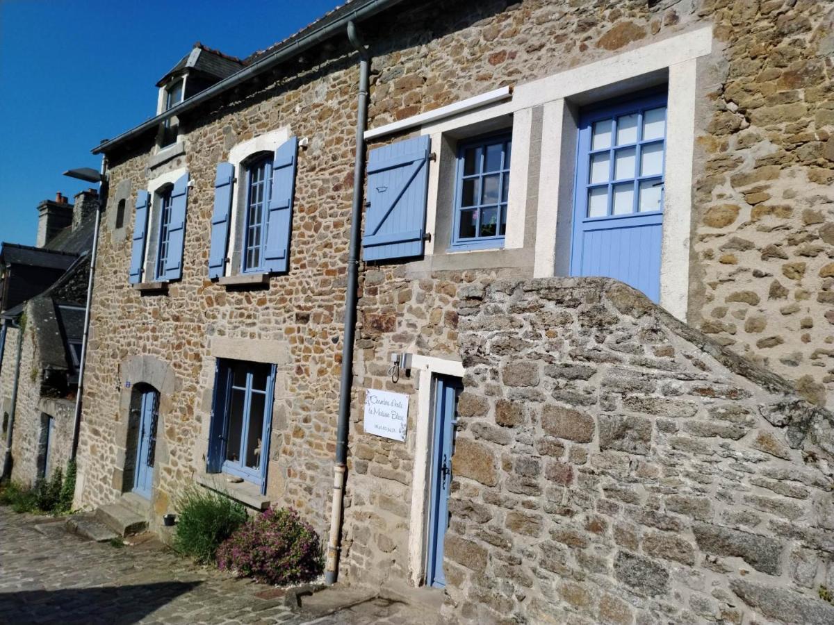 Chambre D'Hote Familiale De La Maison Bleue Lanvallay Dış mekan fotoğraf